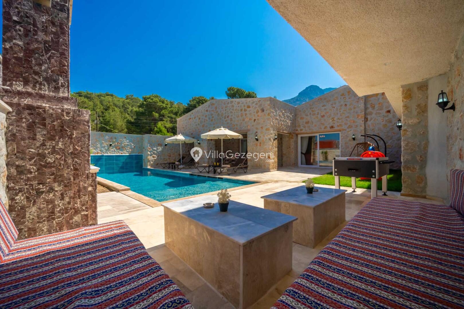 Villa Zeyn 6 — 23