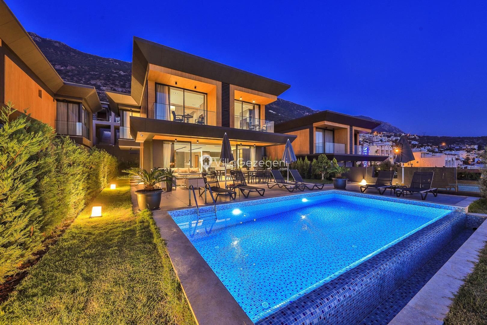 Villa Piazza — 10