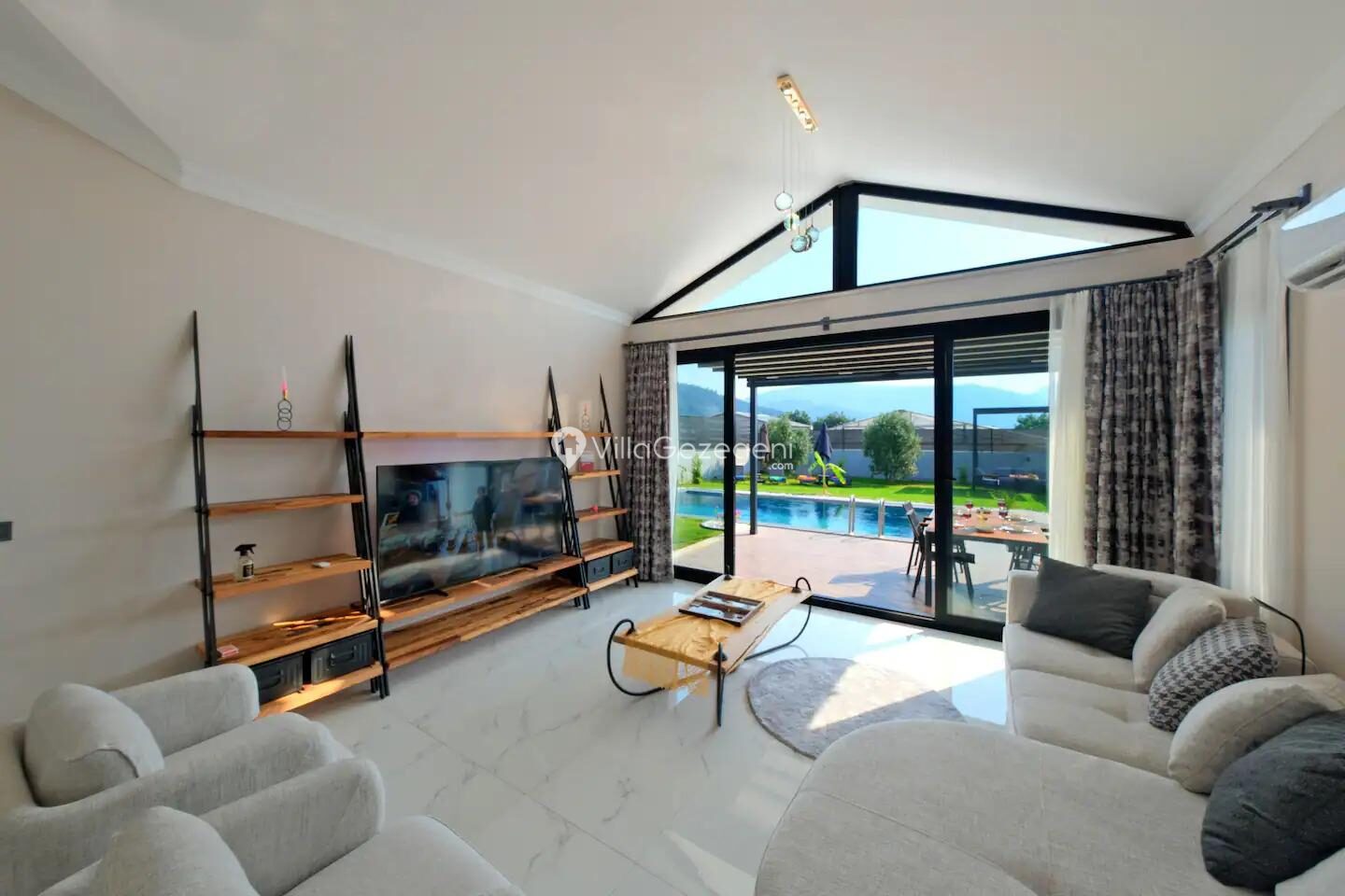Villa Arel House — 26