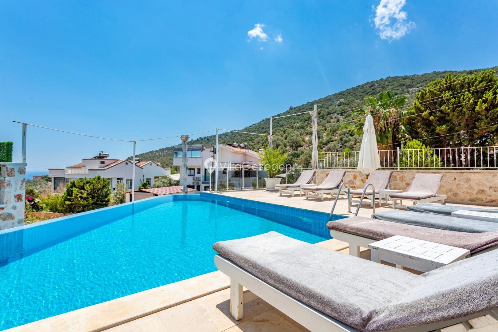 Villa Nergis — 9