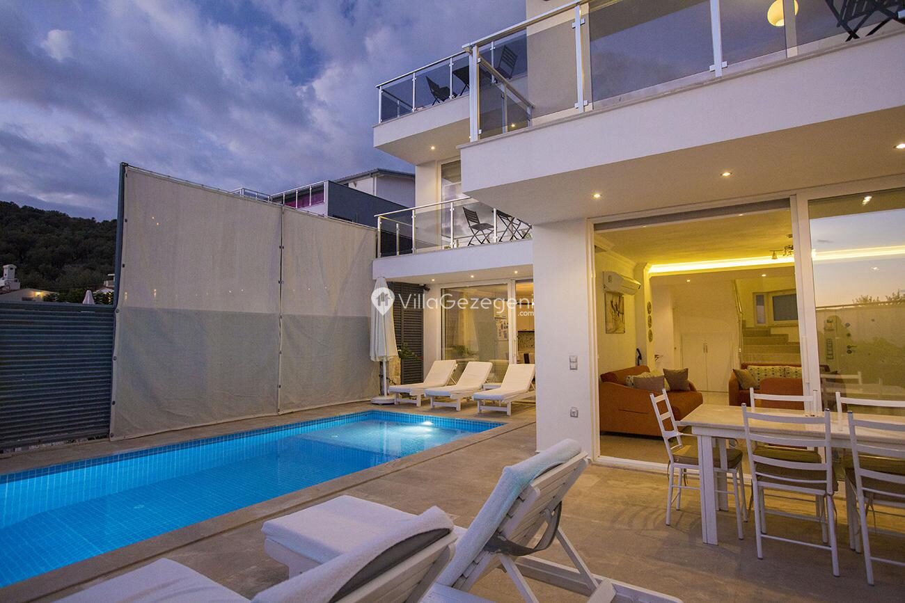 Villa Manolya – Kızıltaş kiralık villa