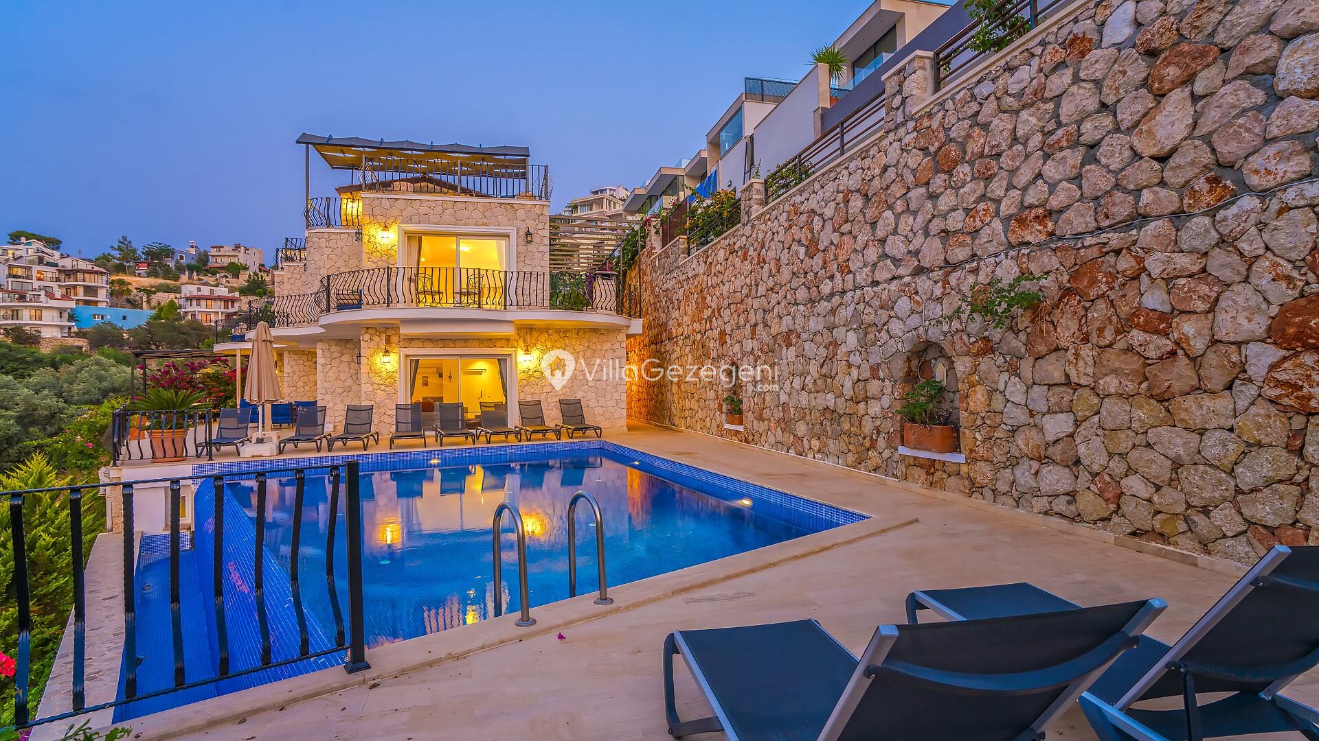 Villa Mavna — 1