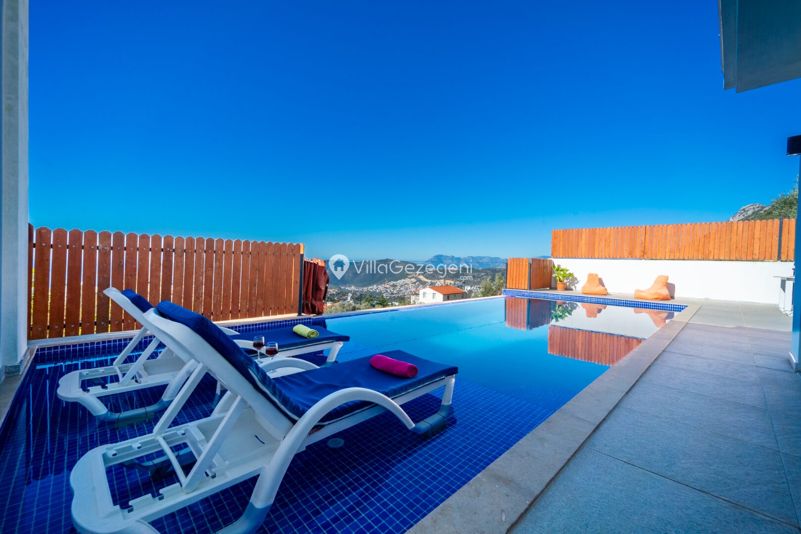 Villa Glorya — 15