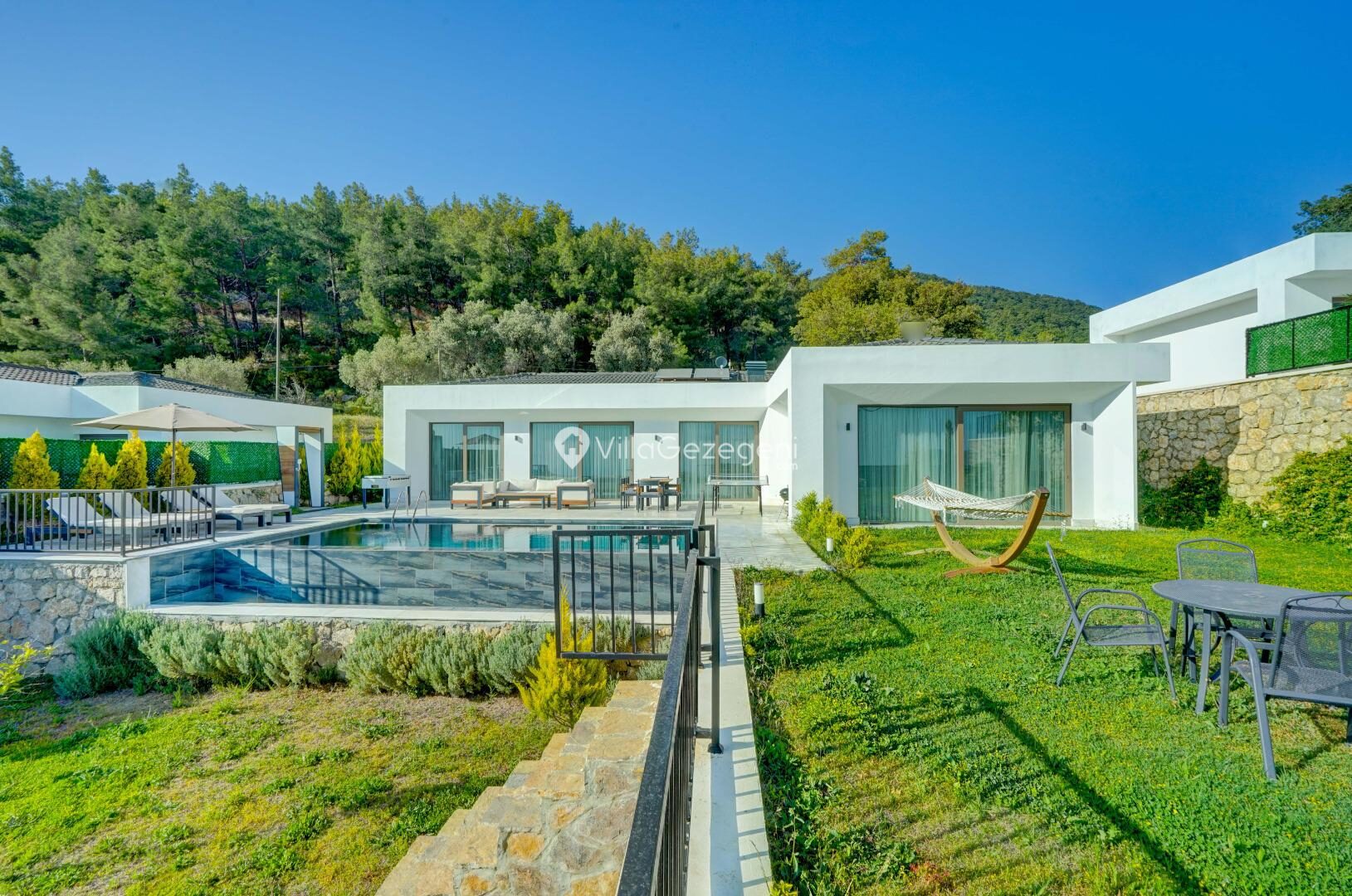Villa Neptune 2 — 1