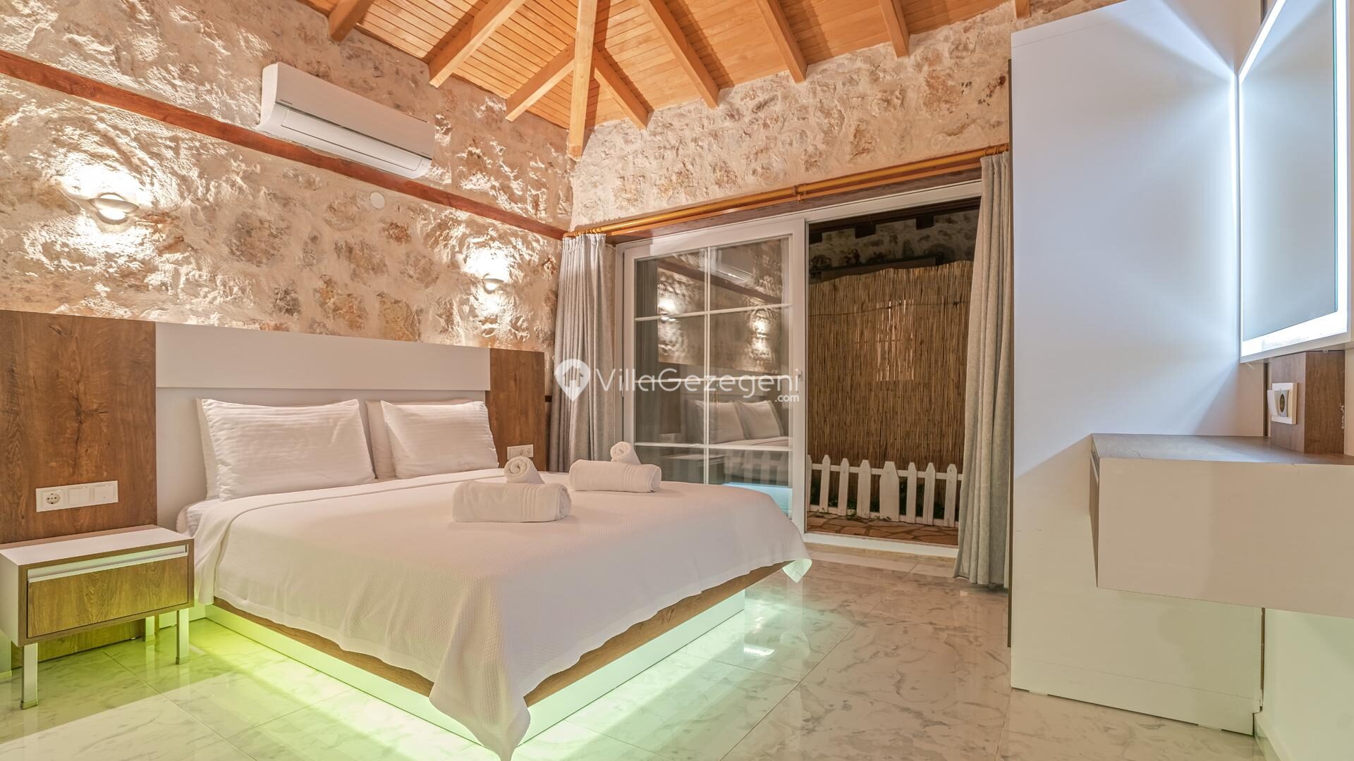 Villa Carya Famm 2 — 32
