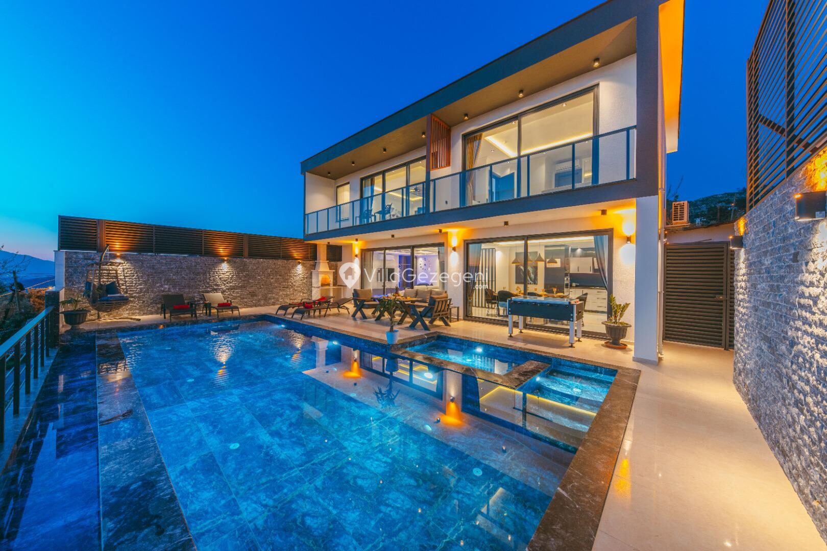Villa Xanadu — 1