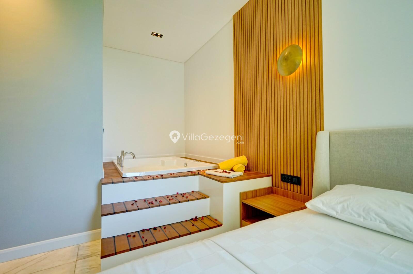 Villa Neptune 2 – İslamlar kiralık villa