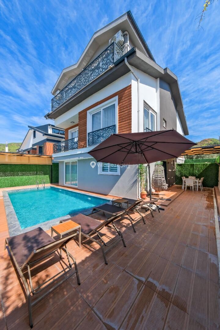 Villa Halis — 33