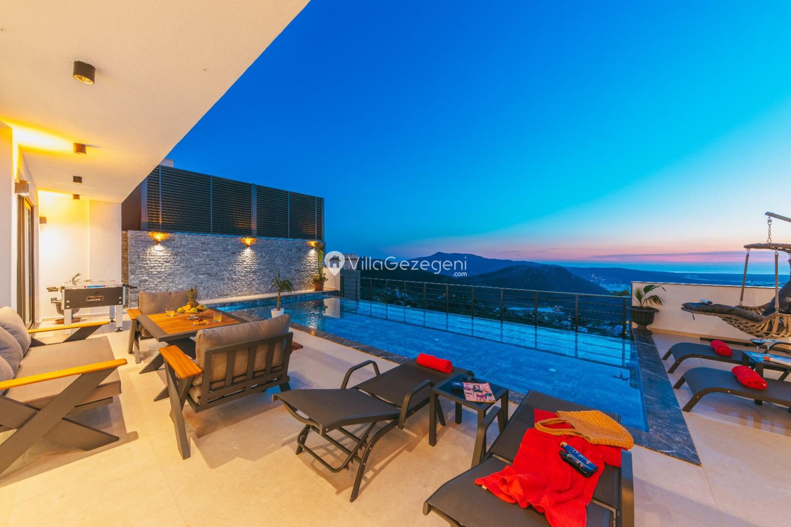 Villa Xanadu — 10