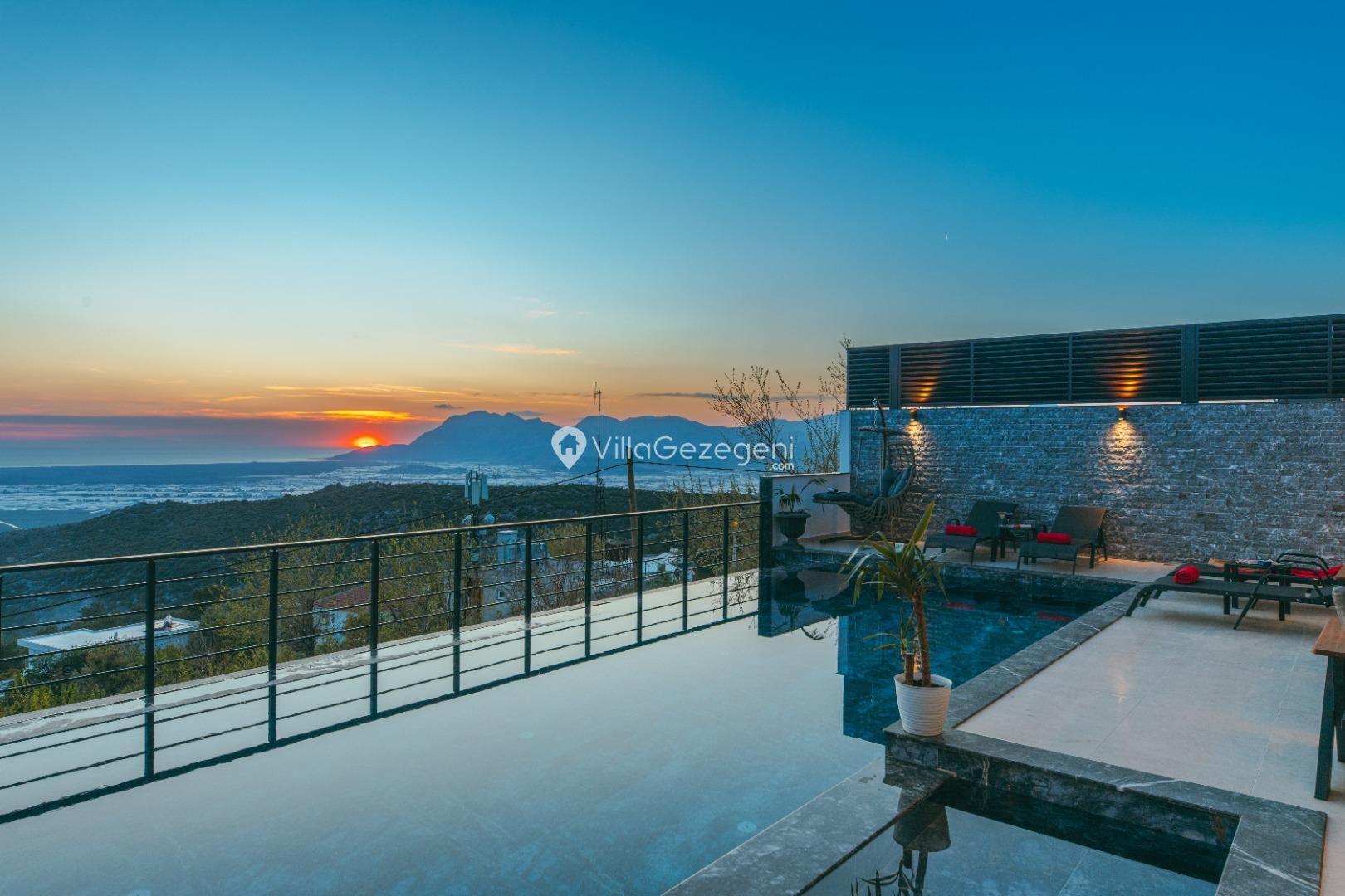 Villa Xanadu — 14