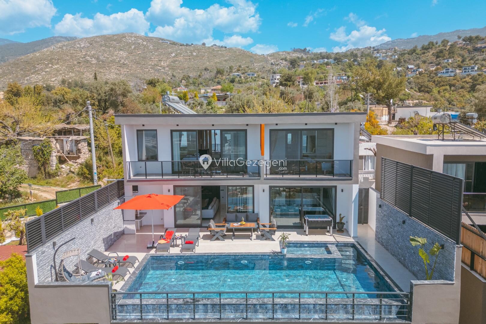 Villa Xanadu — 16