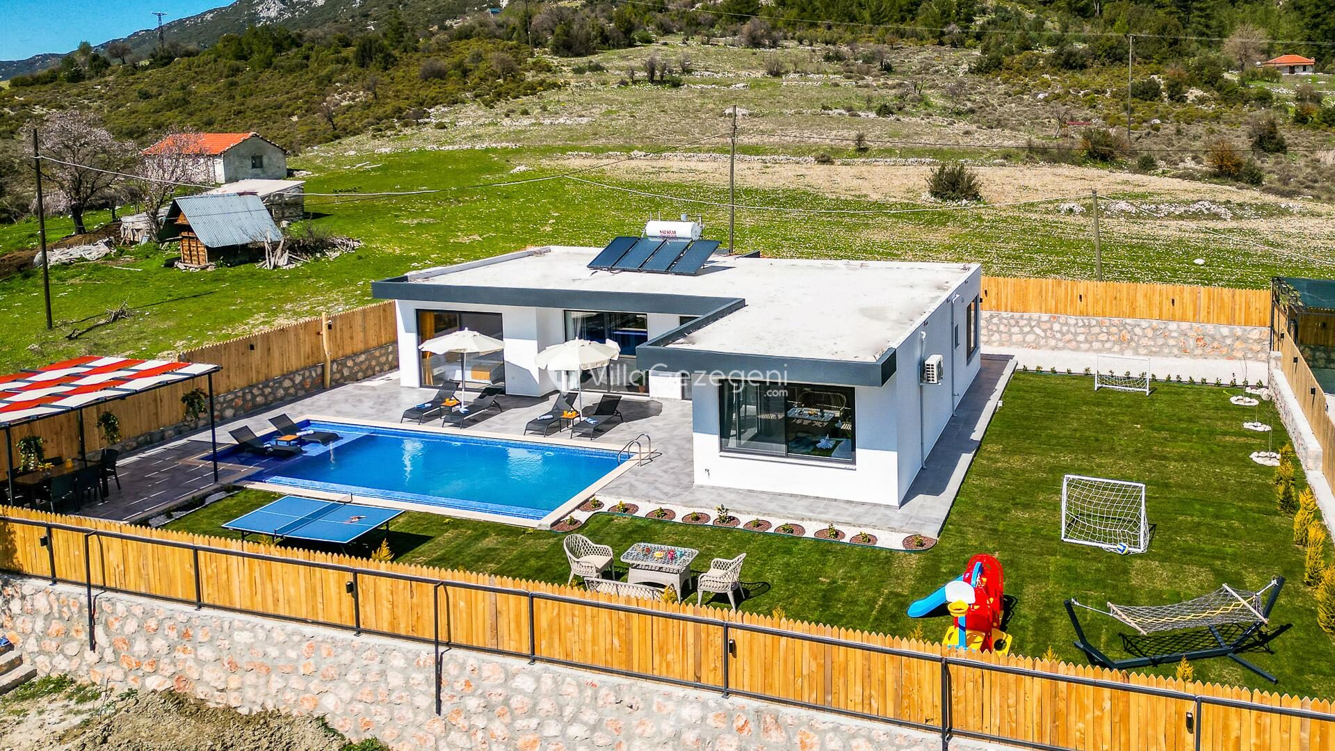 Villa Nazeren — 72