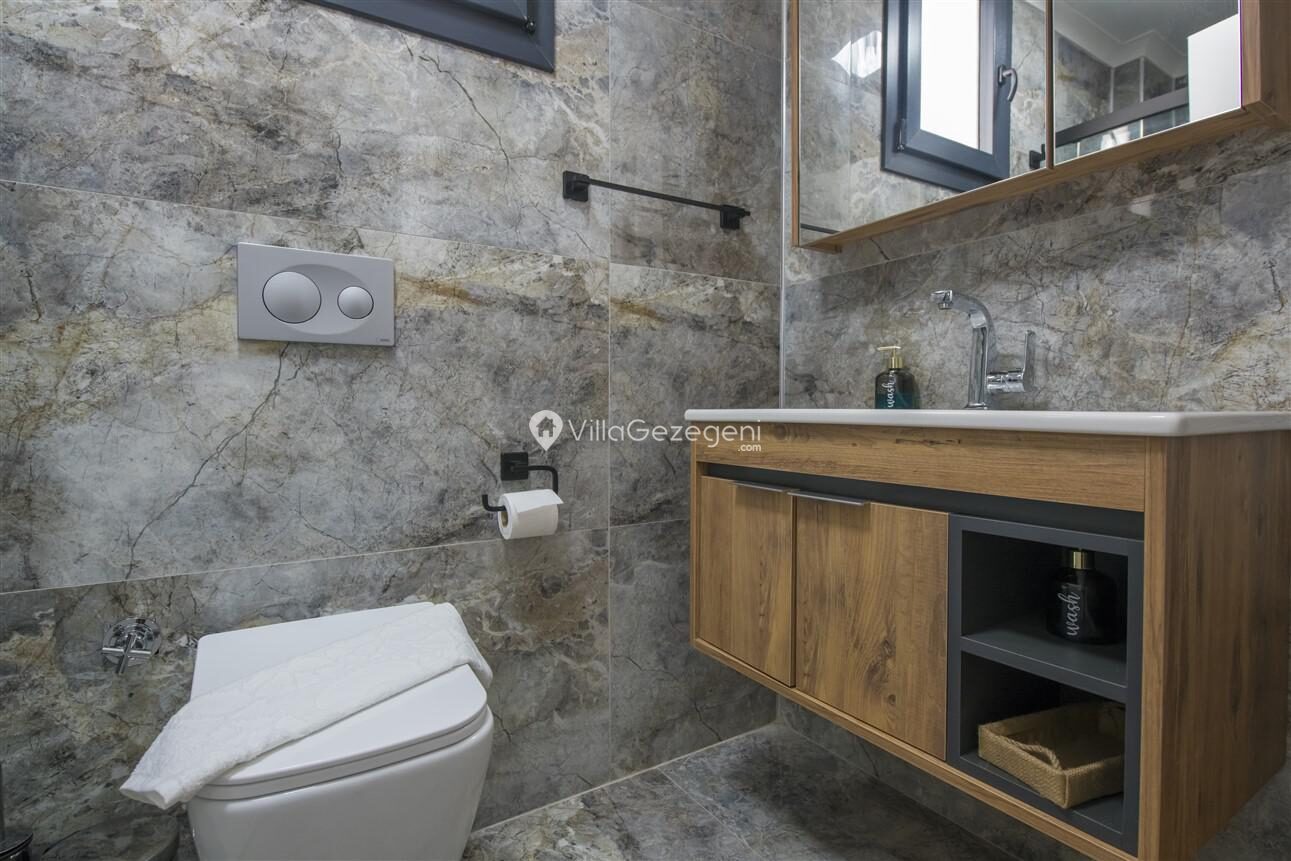 Villa Malibu — 65