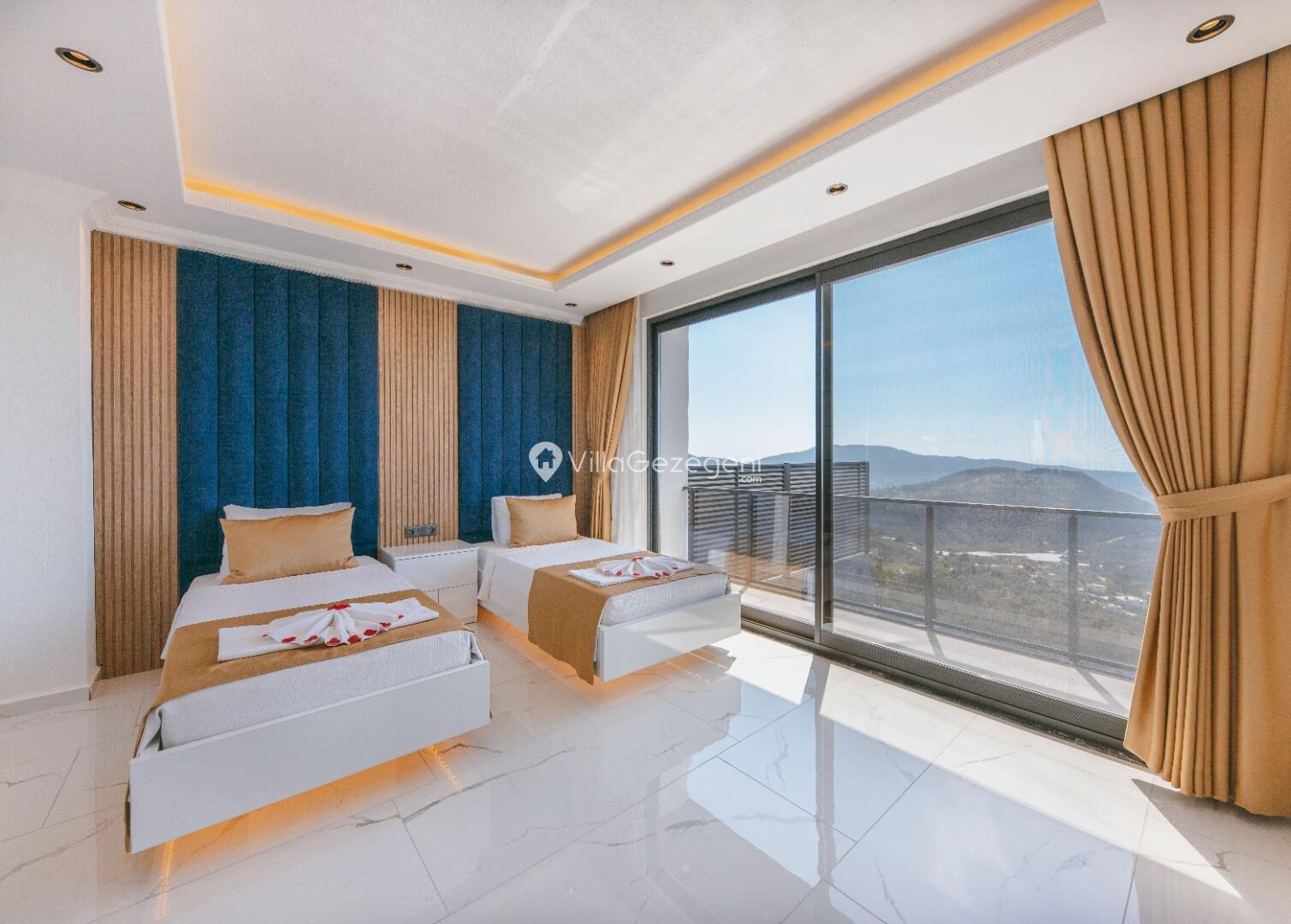 Villa Xanadu — 77