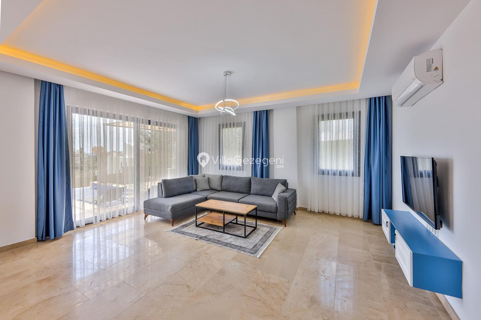 Villa Albedo Blue — 29