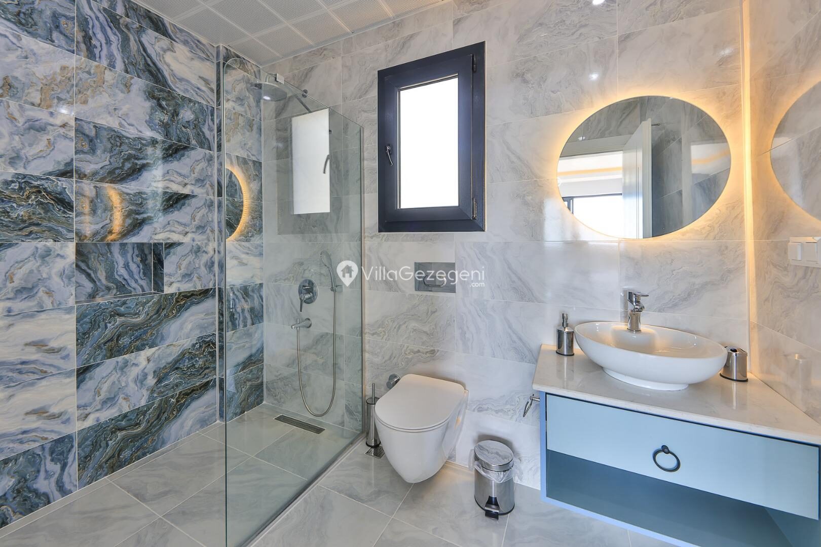 Villa Albedo Blue — 52