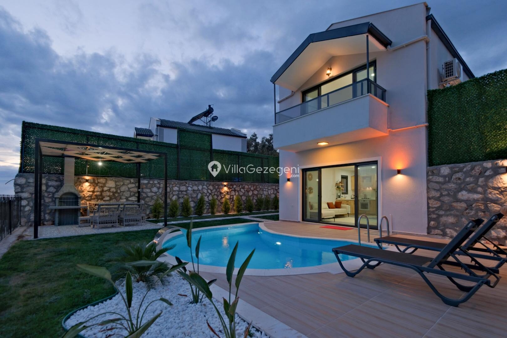 Villa Luna — 3
