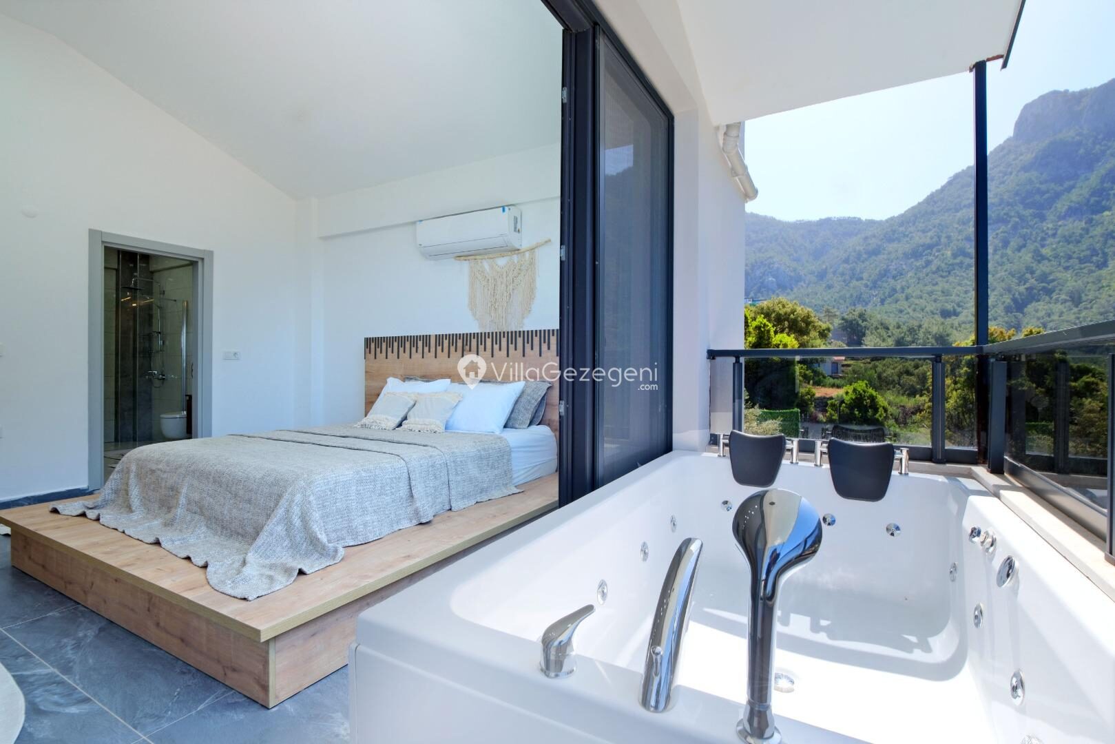 Villa Sole — 48
