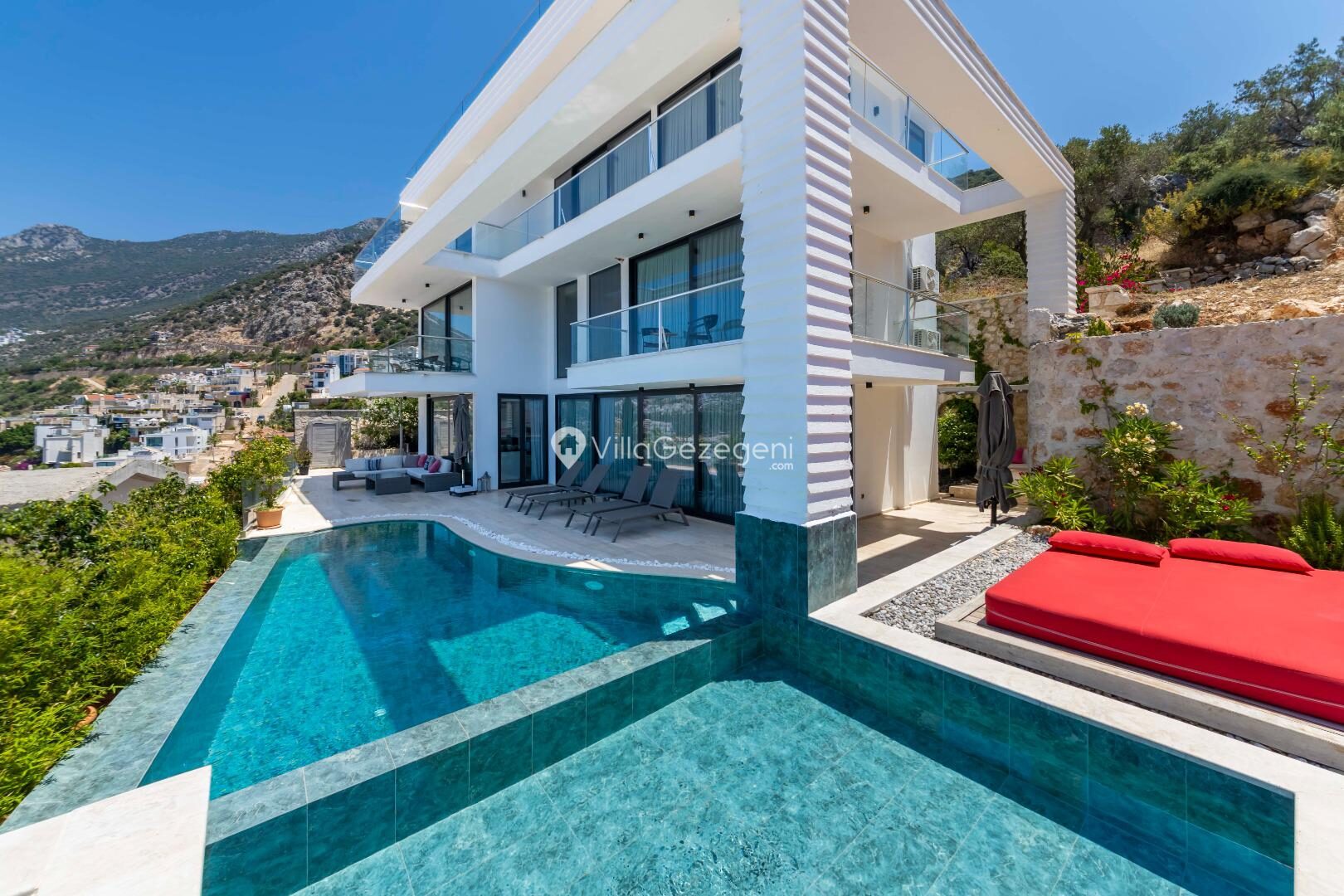 Villa Lumineux — 12