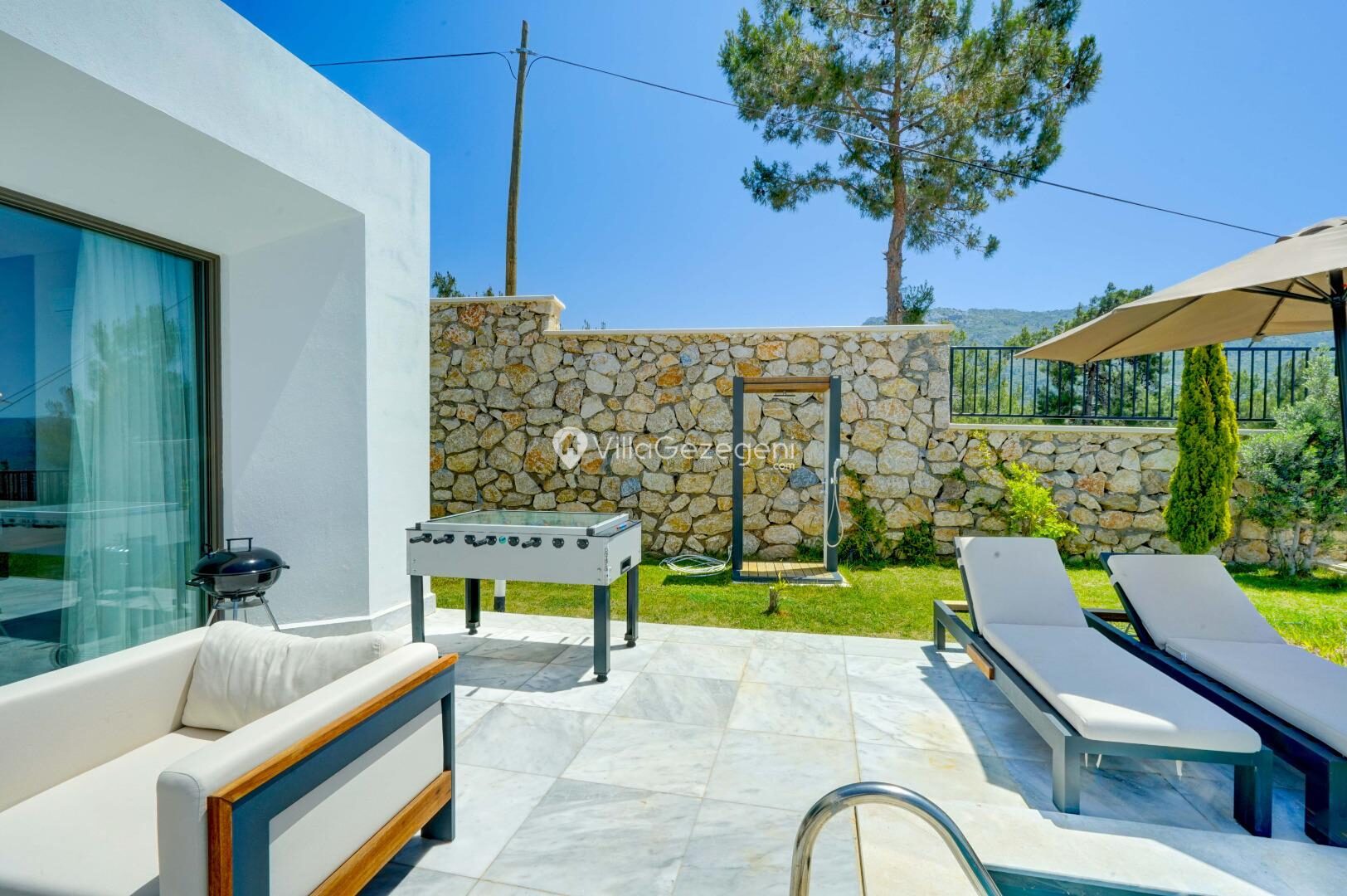Villa Mercury 9 — 36