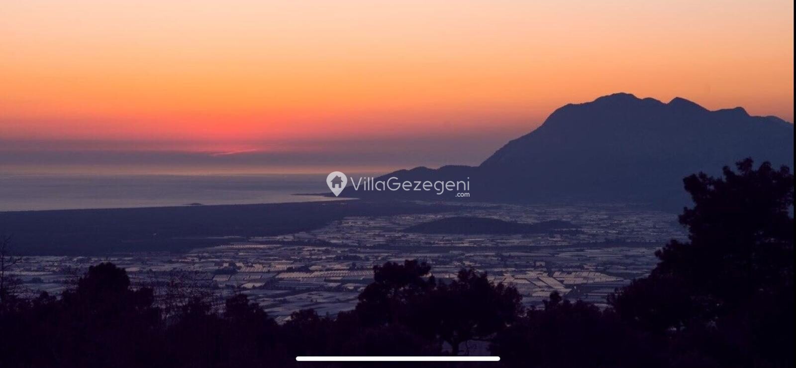 Villa Almira — 11