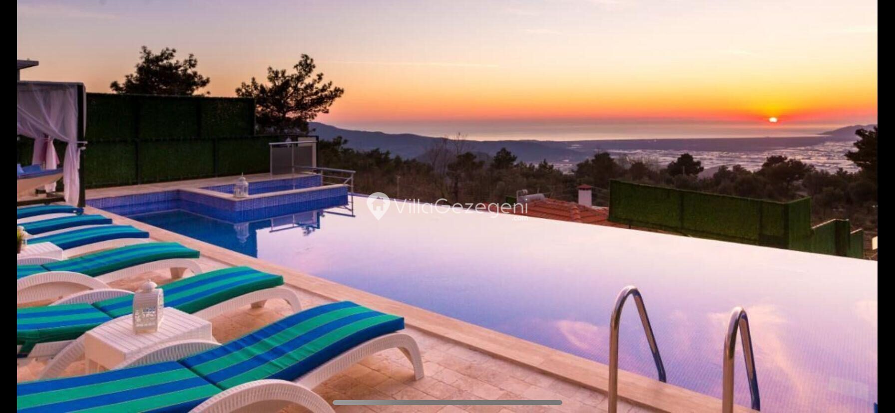 Villa Almira — 17
