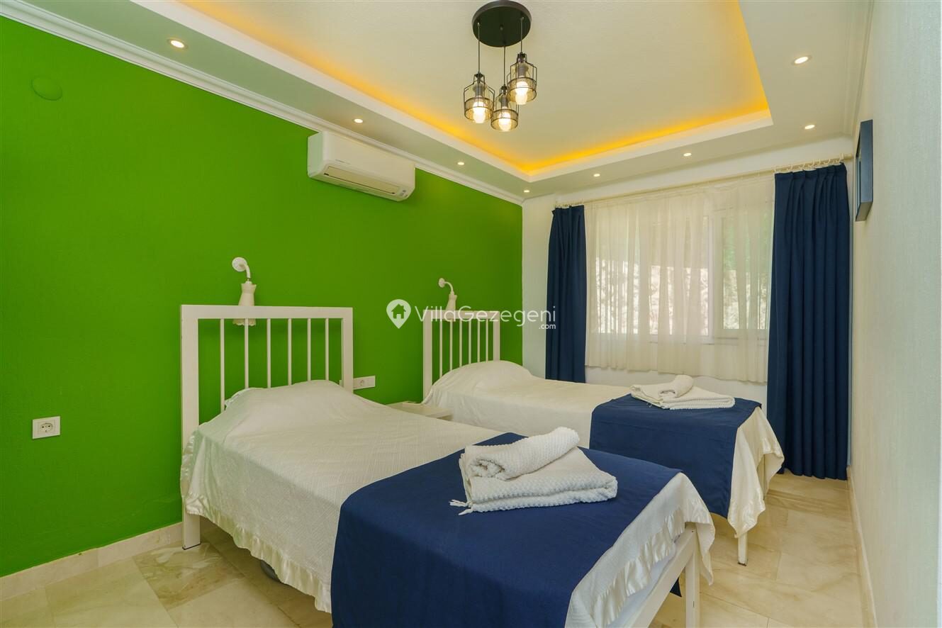 Villa Sydney — 60