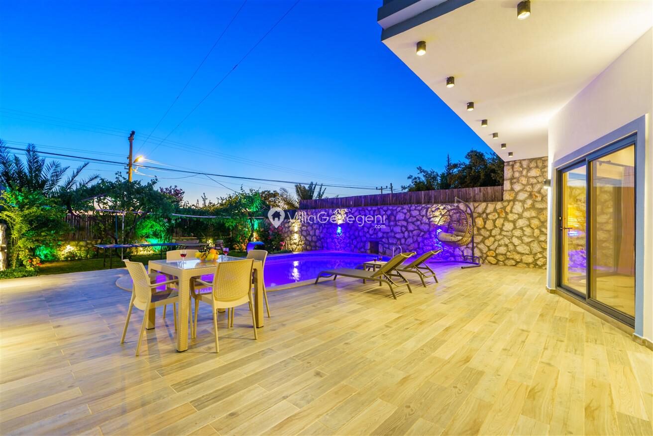 Villa Yek — 11