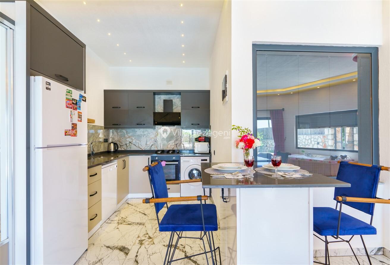 Villa Yek — 36