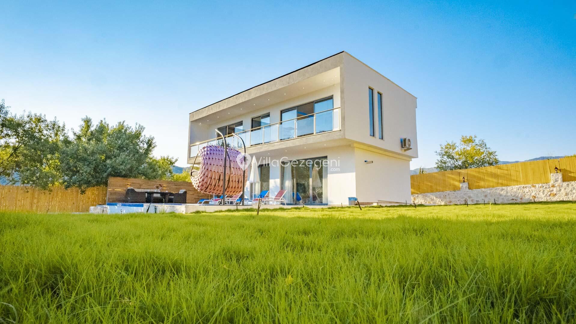 Villa Palas — 1