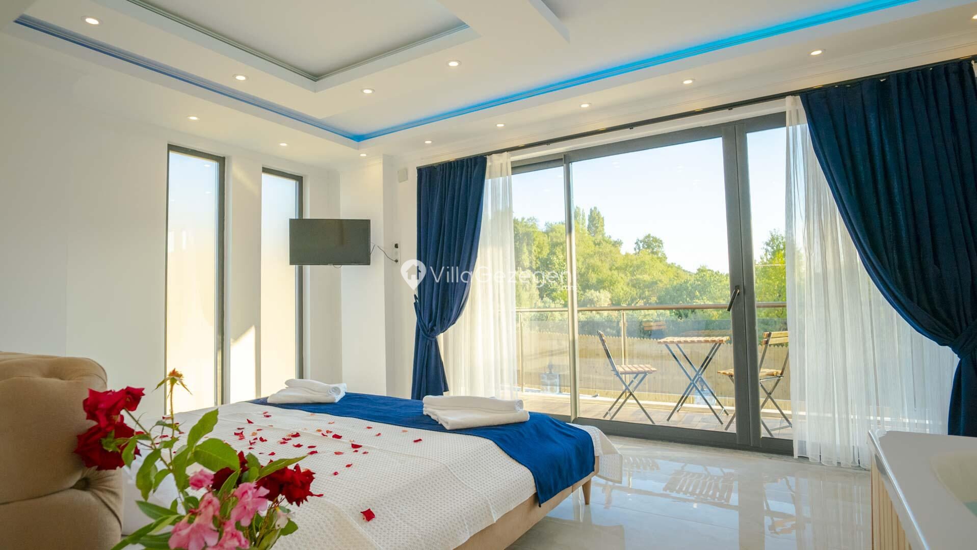 Villa Palas — 28