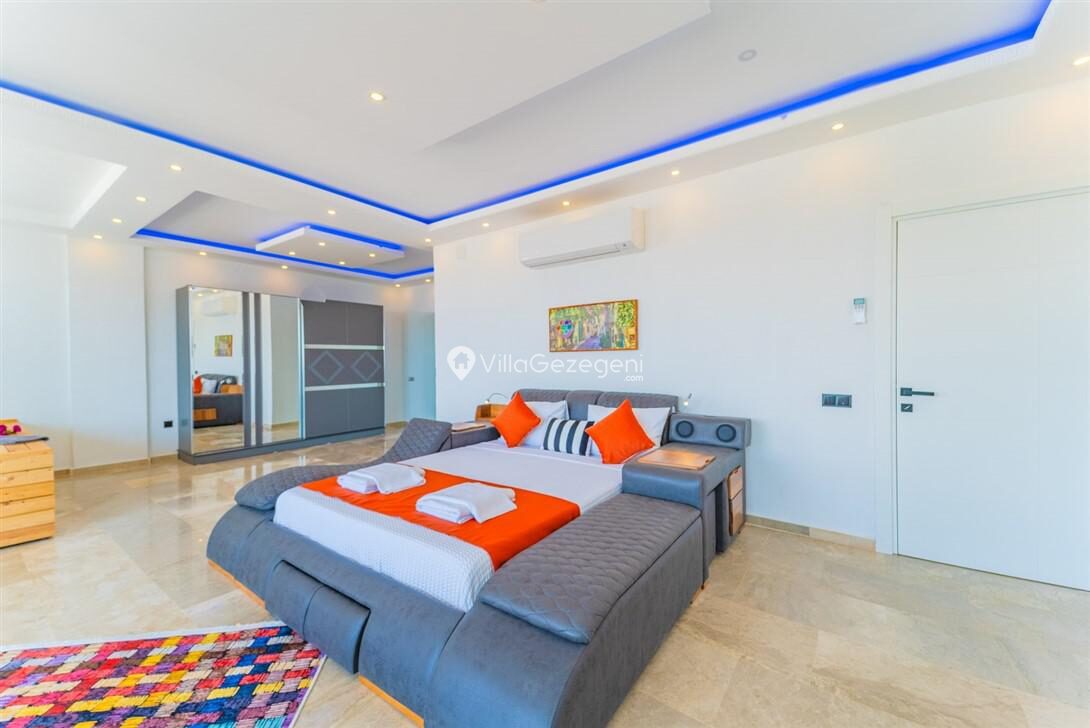 Villa Sea Pro — 36
