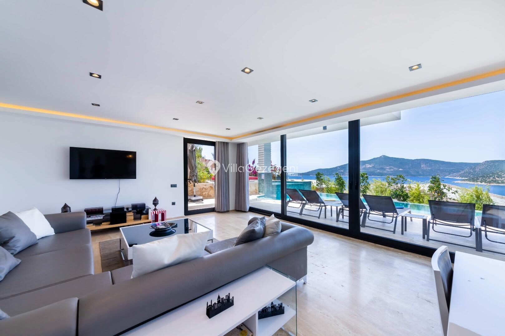 Villa Lumineux — 44