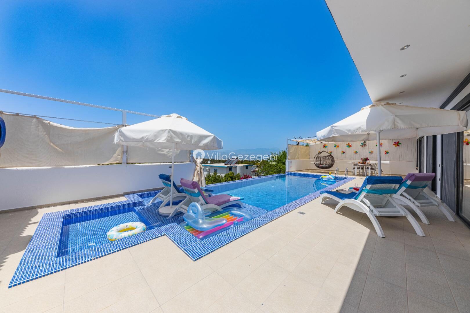 Villa Elsara — 16