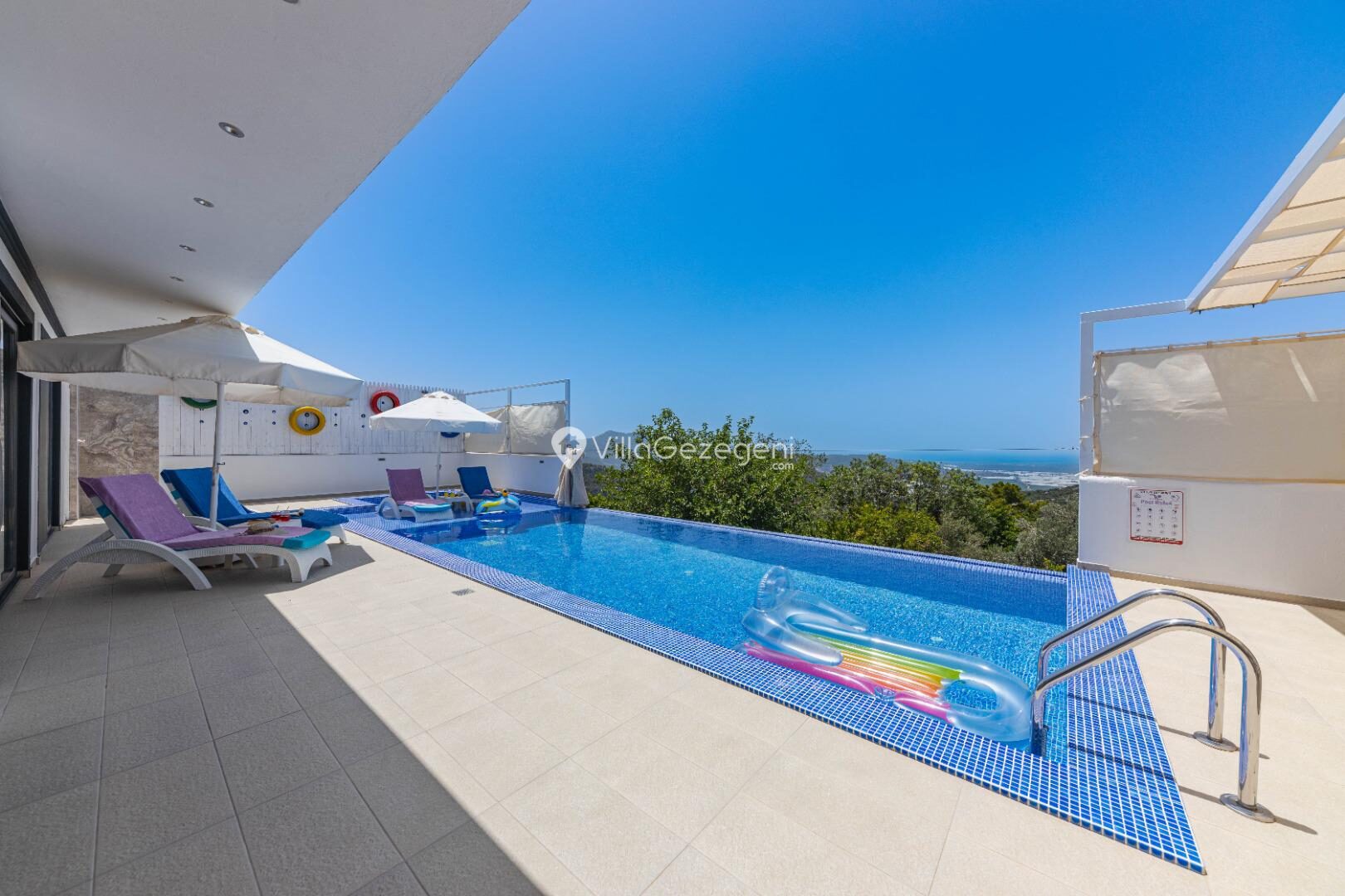 Villa Elsara — 19