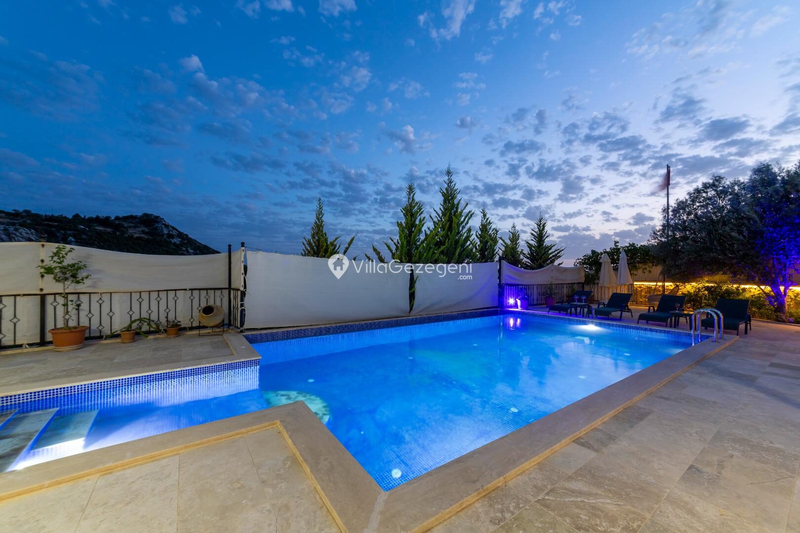 Villa Orpheus İslamlar — 63