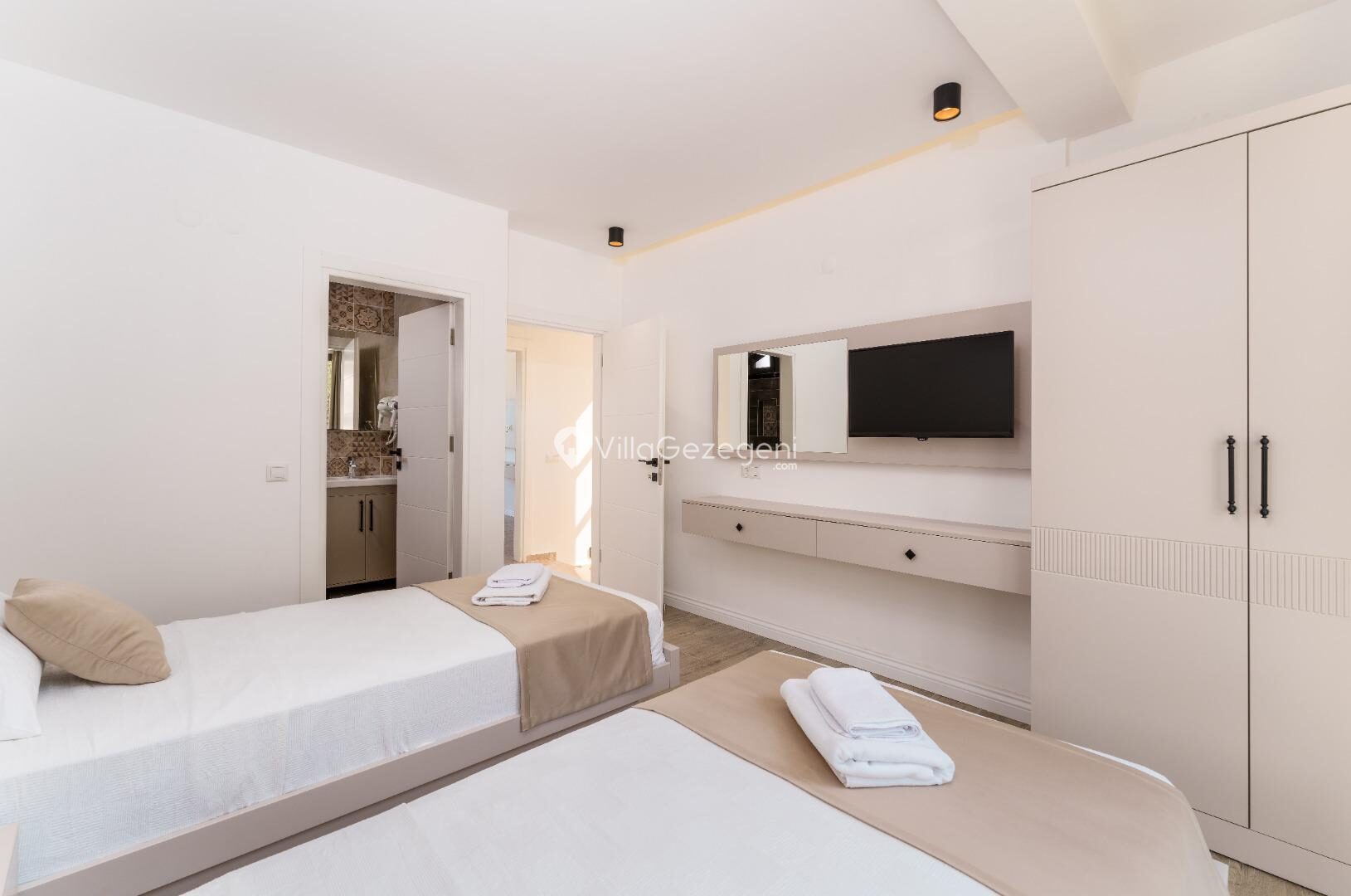 Villa Brown — 43