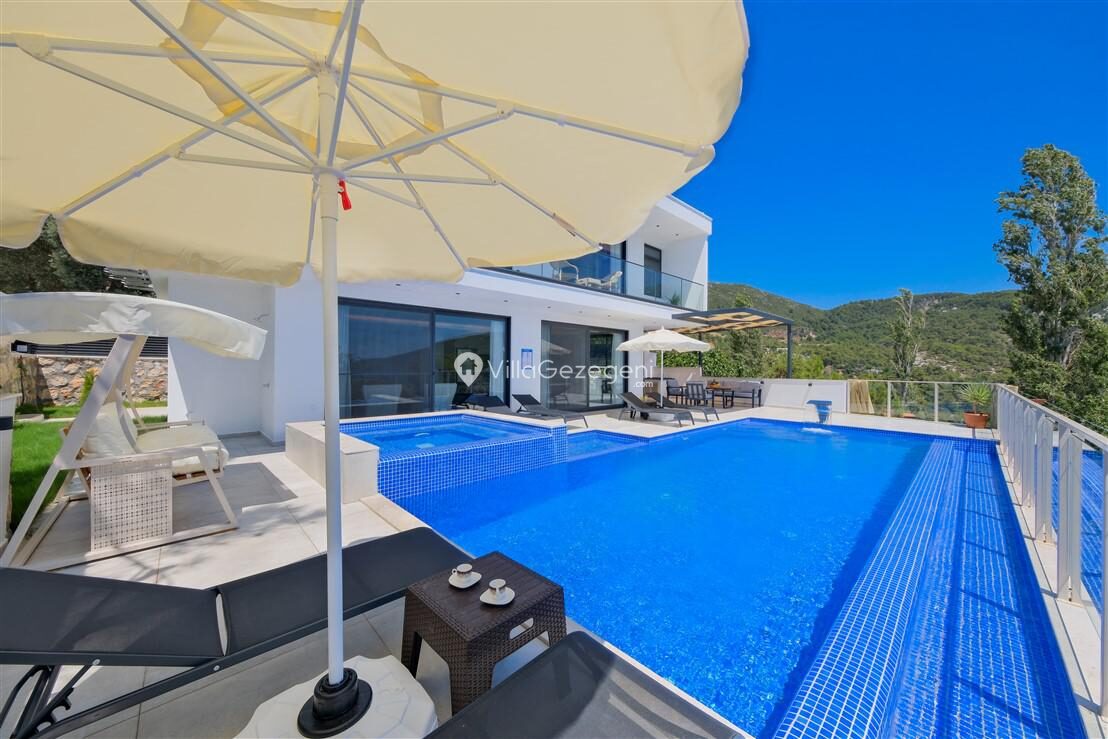 Villa Dolce Deluxe — 16