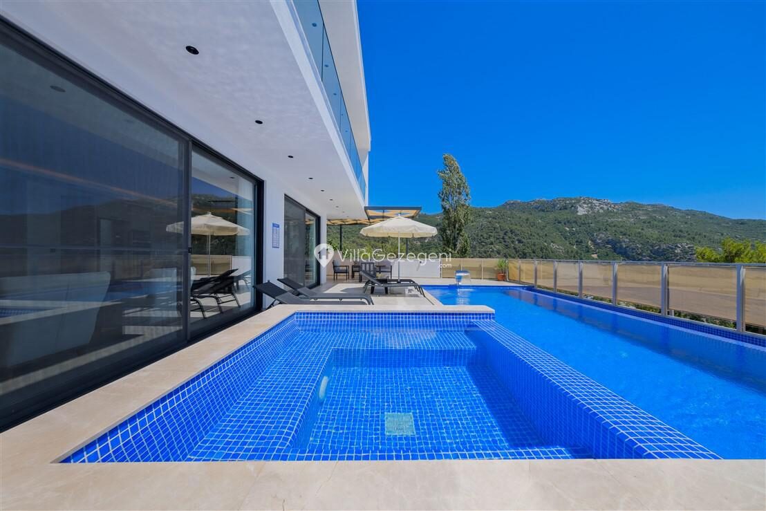 Villa Dolce Deluxe — 23