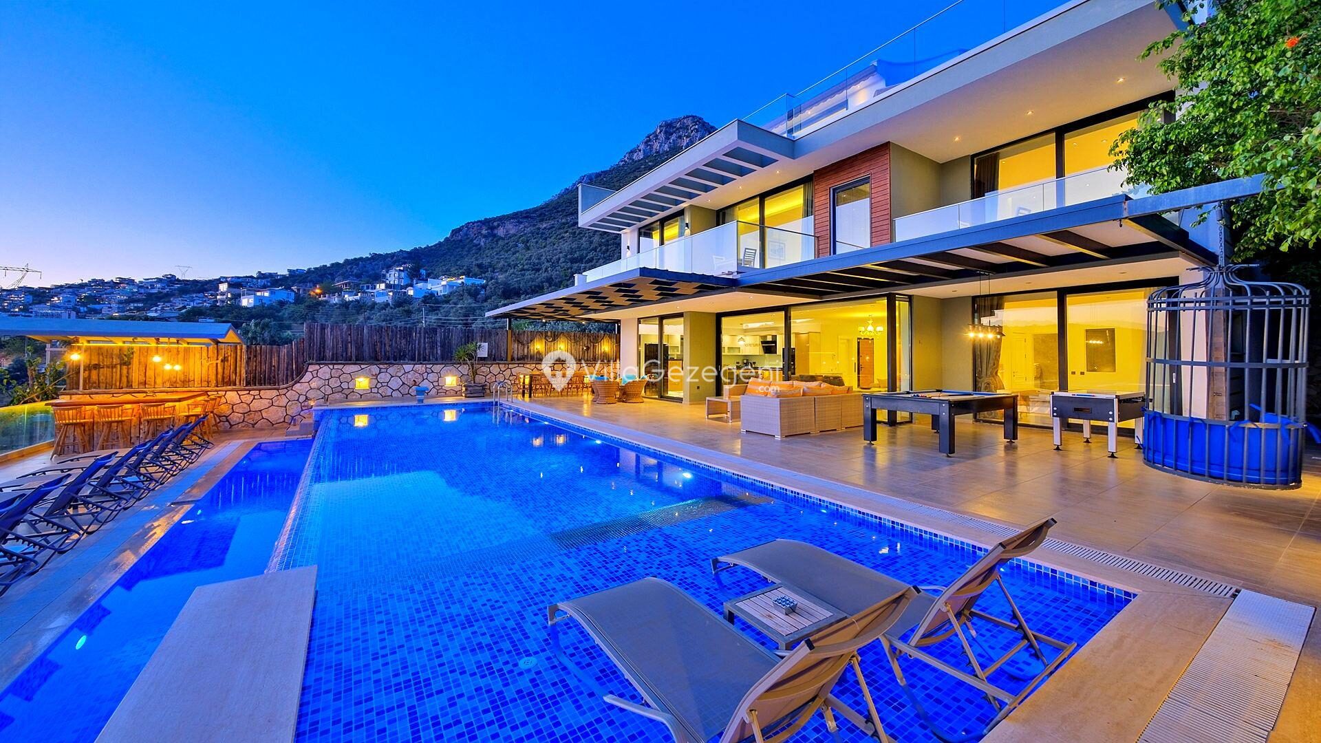 Villa Topçu Duo — 2