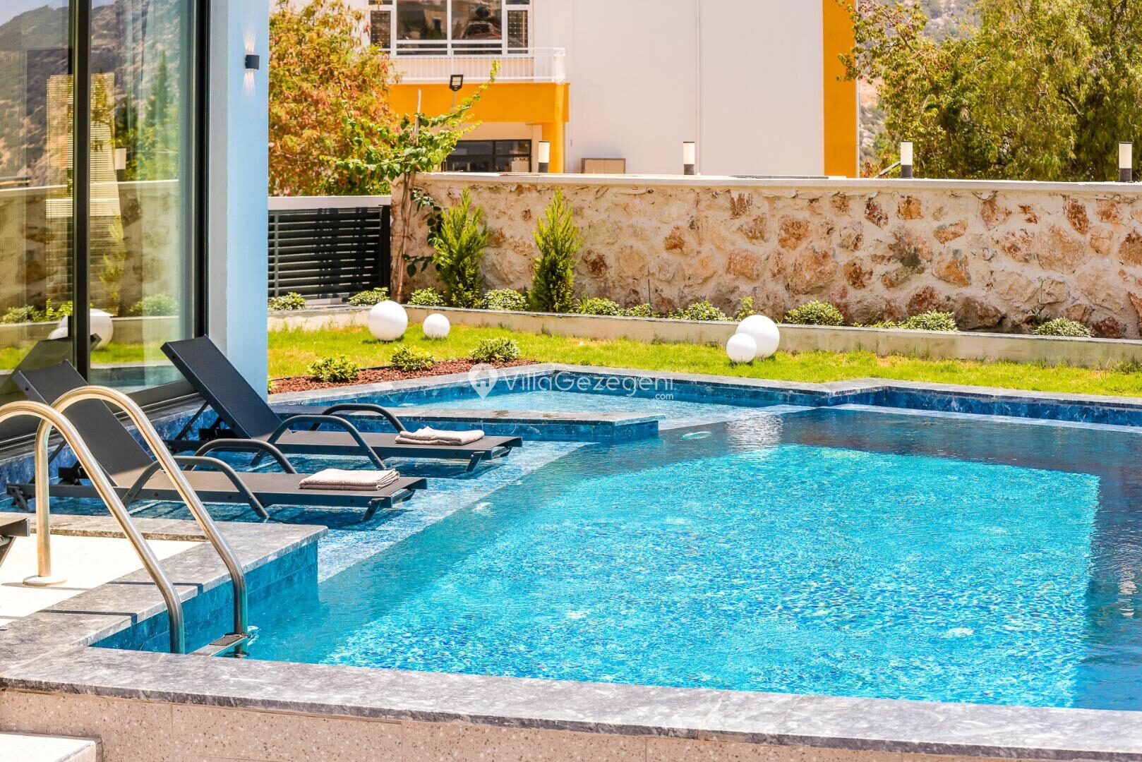 Villa Barlas — 21