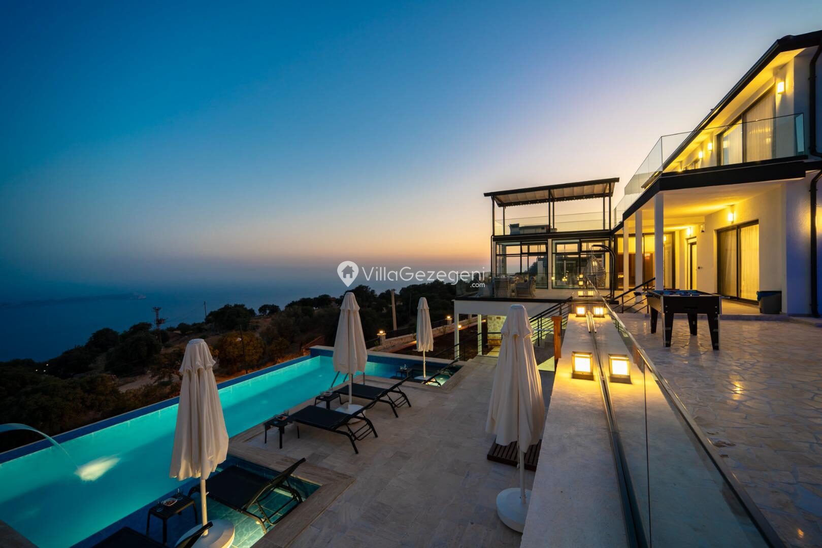 Villa Avenir — 8