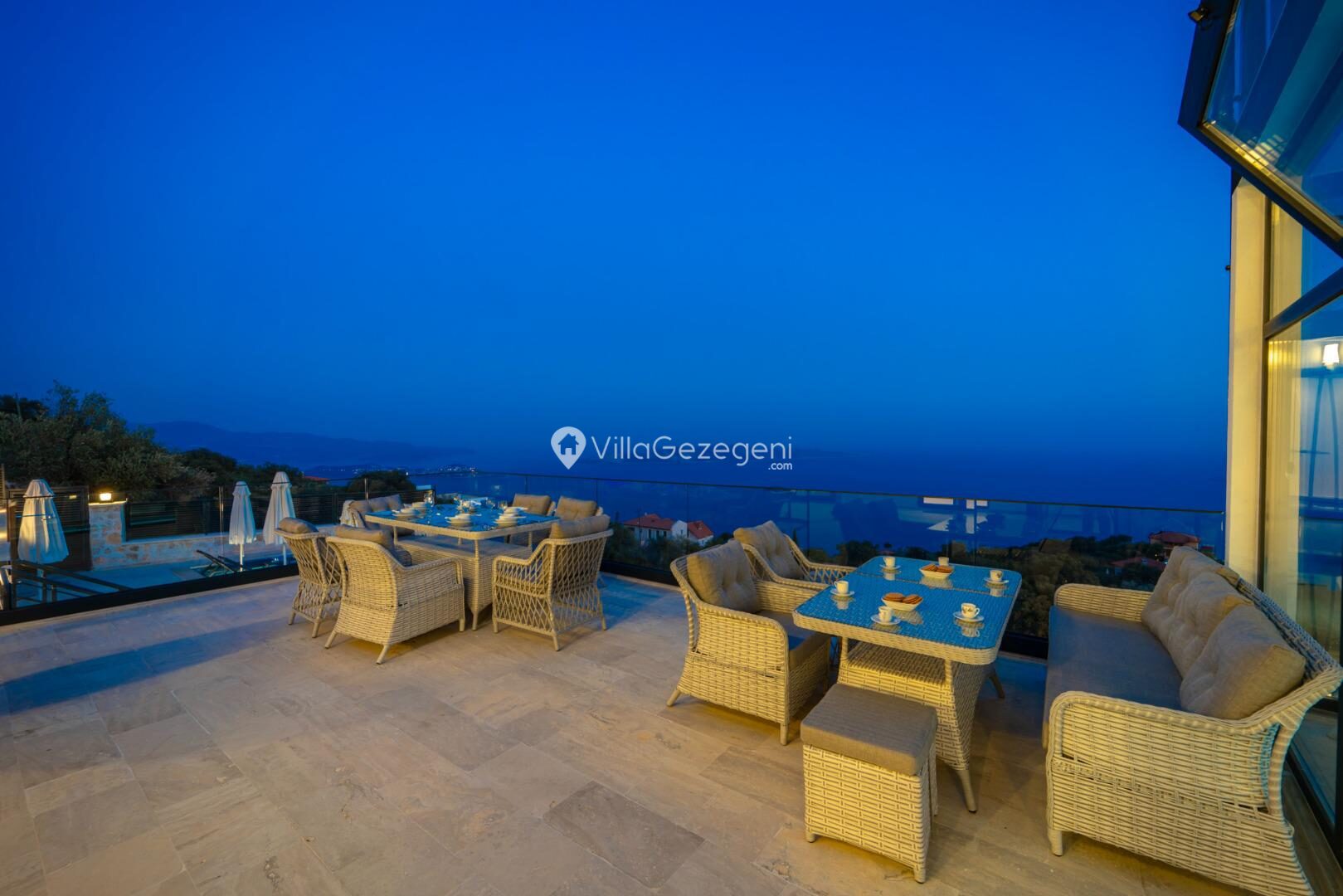 Villa Avenir — 9