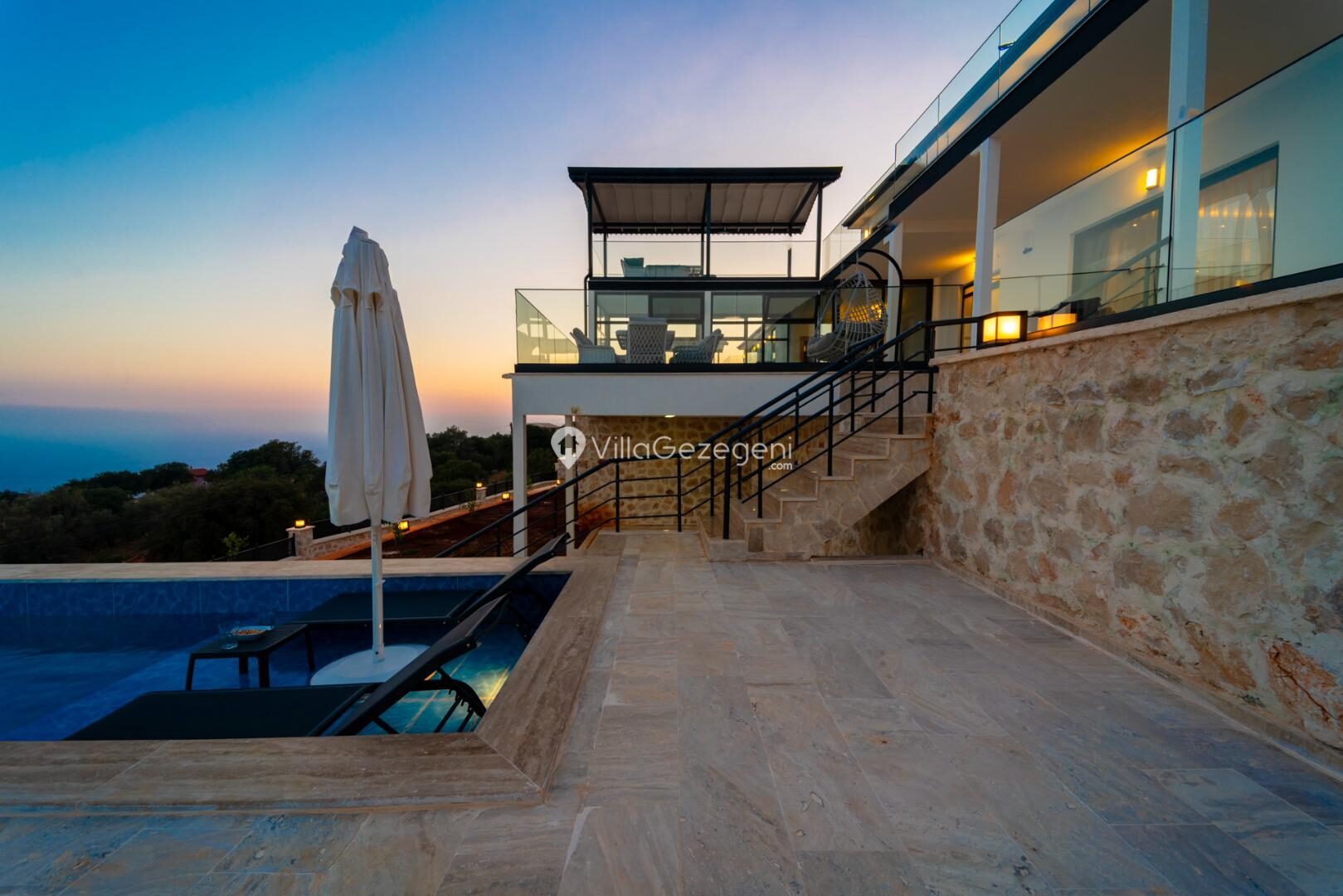 Villa Avenir — 11