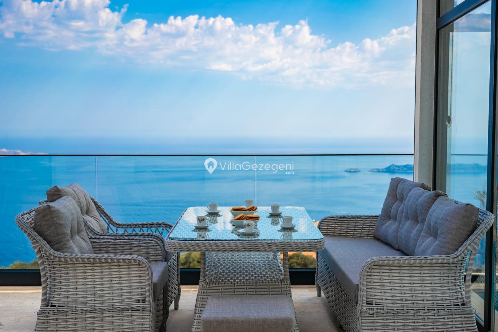 Villa Avenir — 35