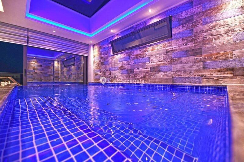 Villa Survival — 57