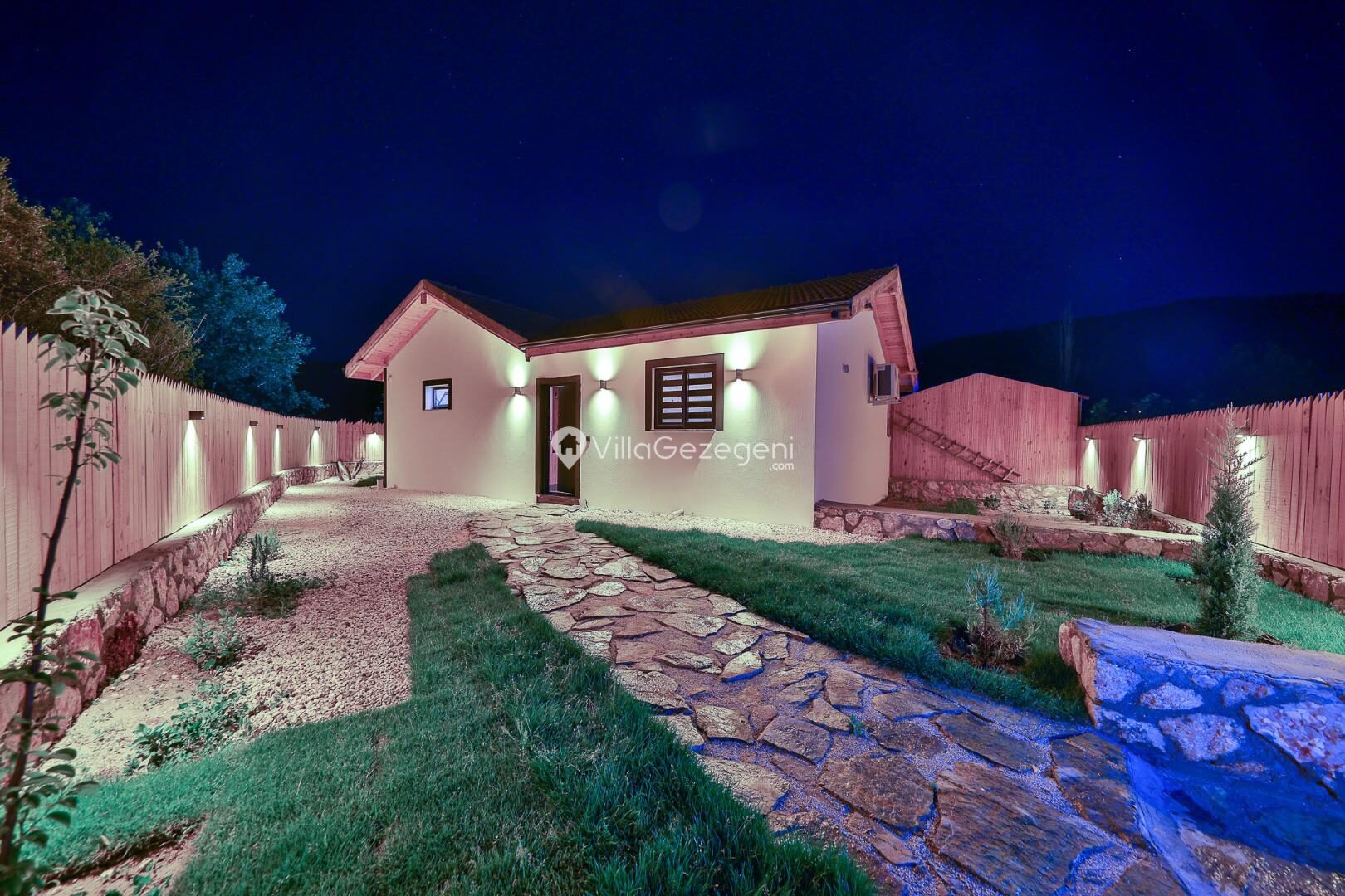 Villa Erisa — 9