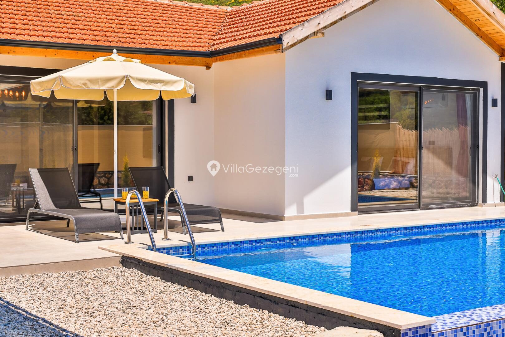 Villa Erisa — 22