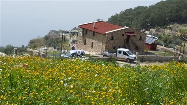 Villa Cennet — 16