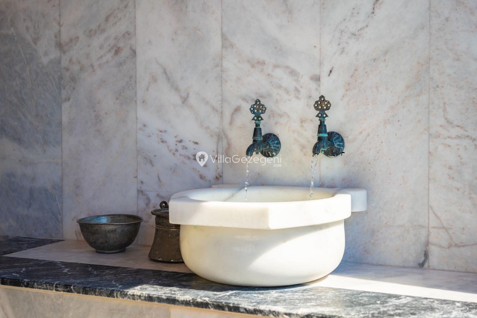 Villa Anahita — 43